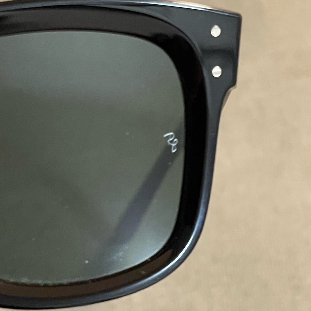Ray-Ban Black Sunglasses - Picture 3 of 16